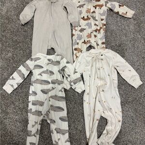 Carter's Cozy Footies Set